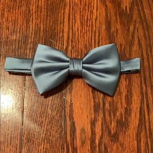 Pre-tied Bow Tie